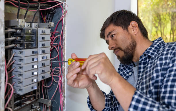 Best Industrial Electrical Services  in East Dundee, IL